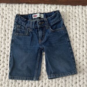 NWOT Levi's Kids Classic Indigo 505 Denim Shorts 3T